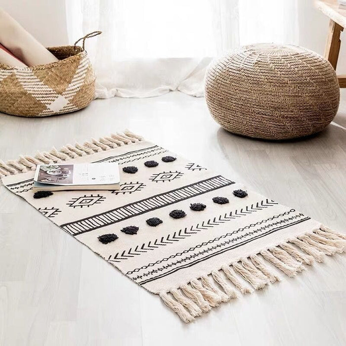 Retro Bohemian Hand Woven Cotton Linen Tassel Carpet Rug
