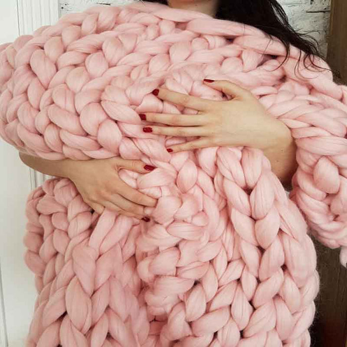 Chnky Knit Blanket