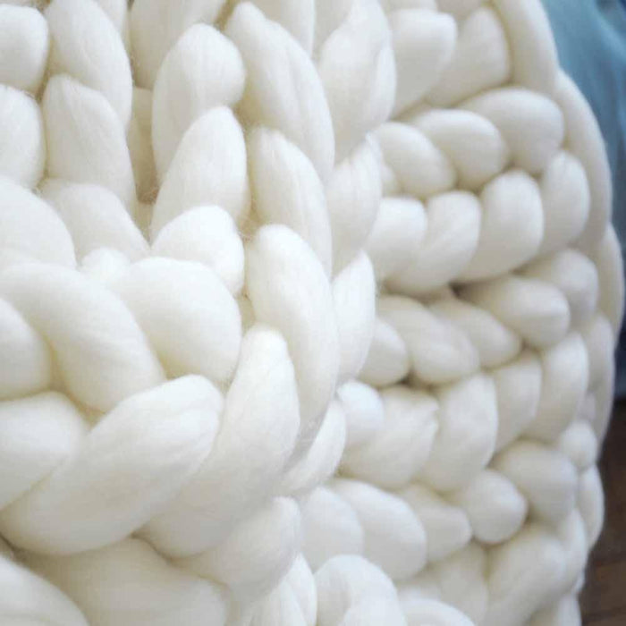 Chnky Knit Blanket